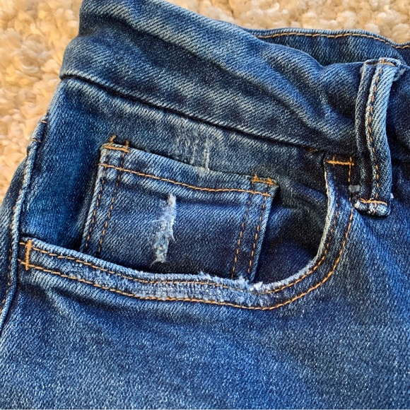 Vervet Distressed Stretch High Rise Crop Jeans Women’s Size 28 - Picture 6 of 9